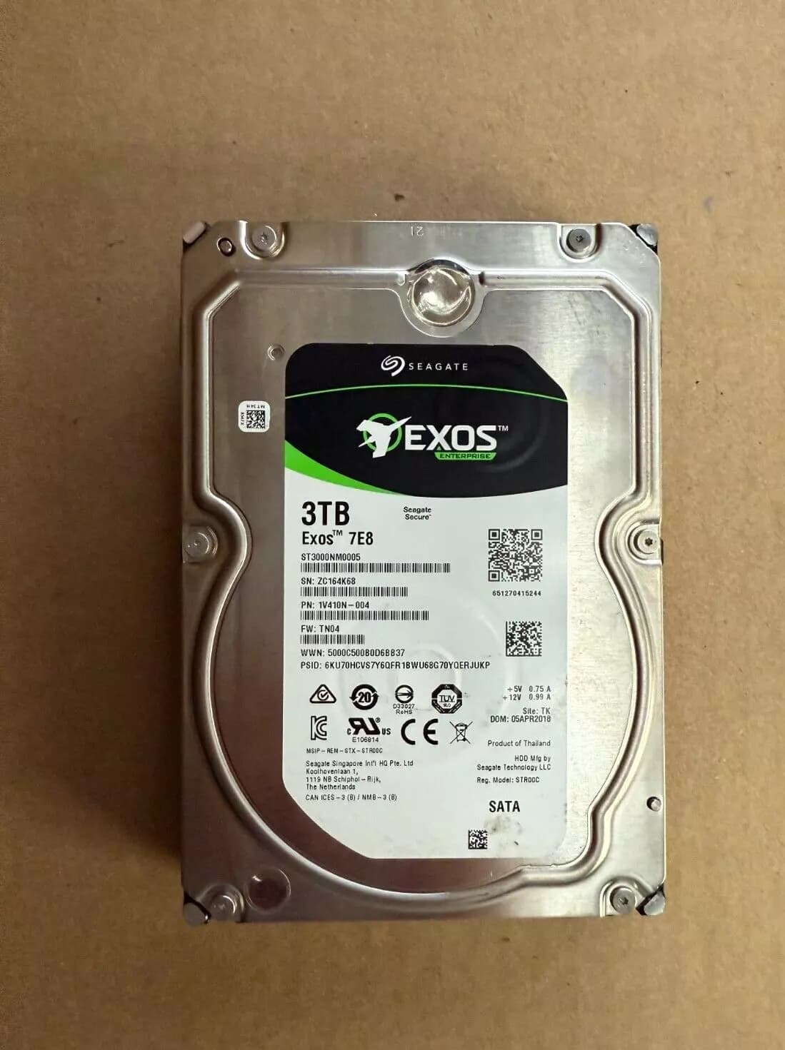 USED - Seagate Exos ST000NM000C 7.2K RPM SATA 6Gb/s 512e CMR 3.5in Recertified Hard Drive thumbnail 2