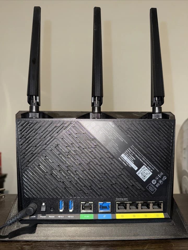 USED - ASUS WIRELESS AX5700 DUAL BAND GIGABIT ROUTER RT-AX86U - NO POWERCORD thumbnail 2