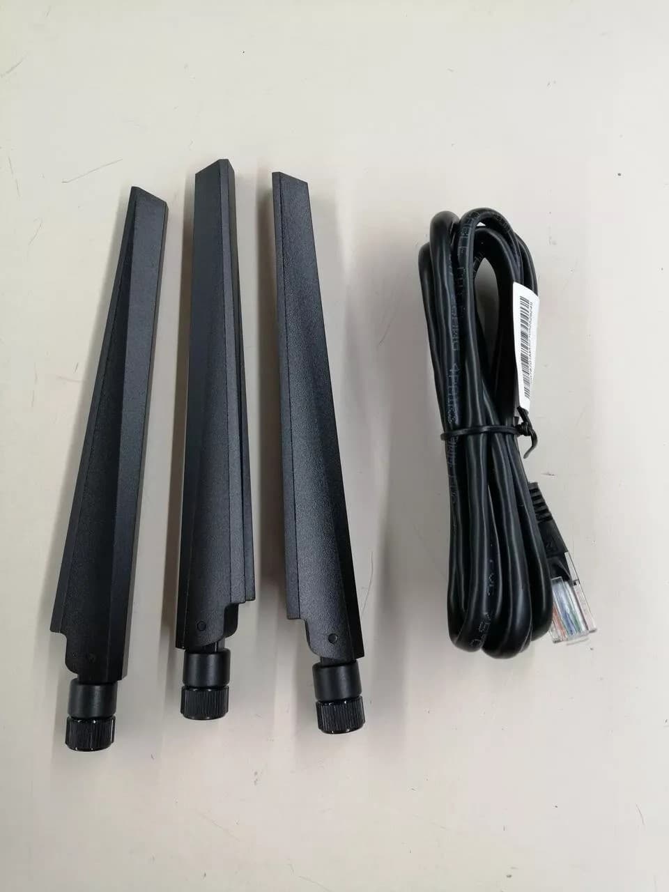 USED - ASUS WIRELESS AX5700 DUAL BAND GIGABIT ROUTER RT-AX86U - NO POWERCORD thumbnail 4