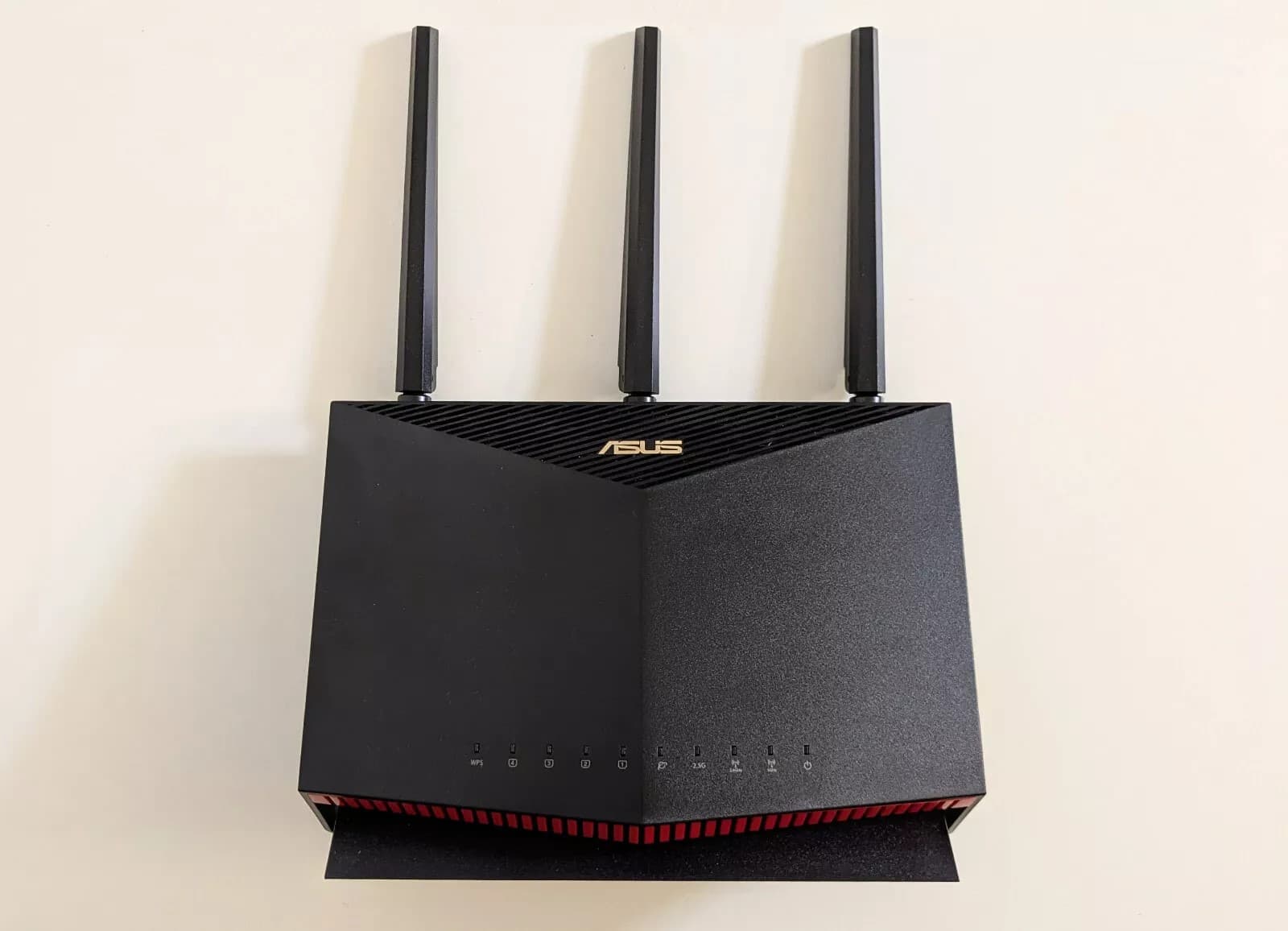 USED - ASUS WIRELESS AX5700 DUAL BAND GIGABIT ROUTER RT-AX86U - NO POWERCORD thumbnail 5