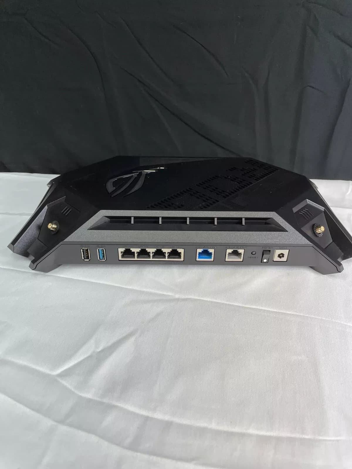 USED - Asus ROG Rapture GT-AX6000 Black Wireless WiFi 6 Dual Band Gaming Router thumbnail 6