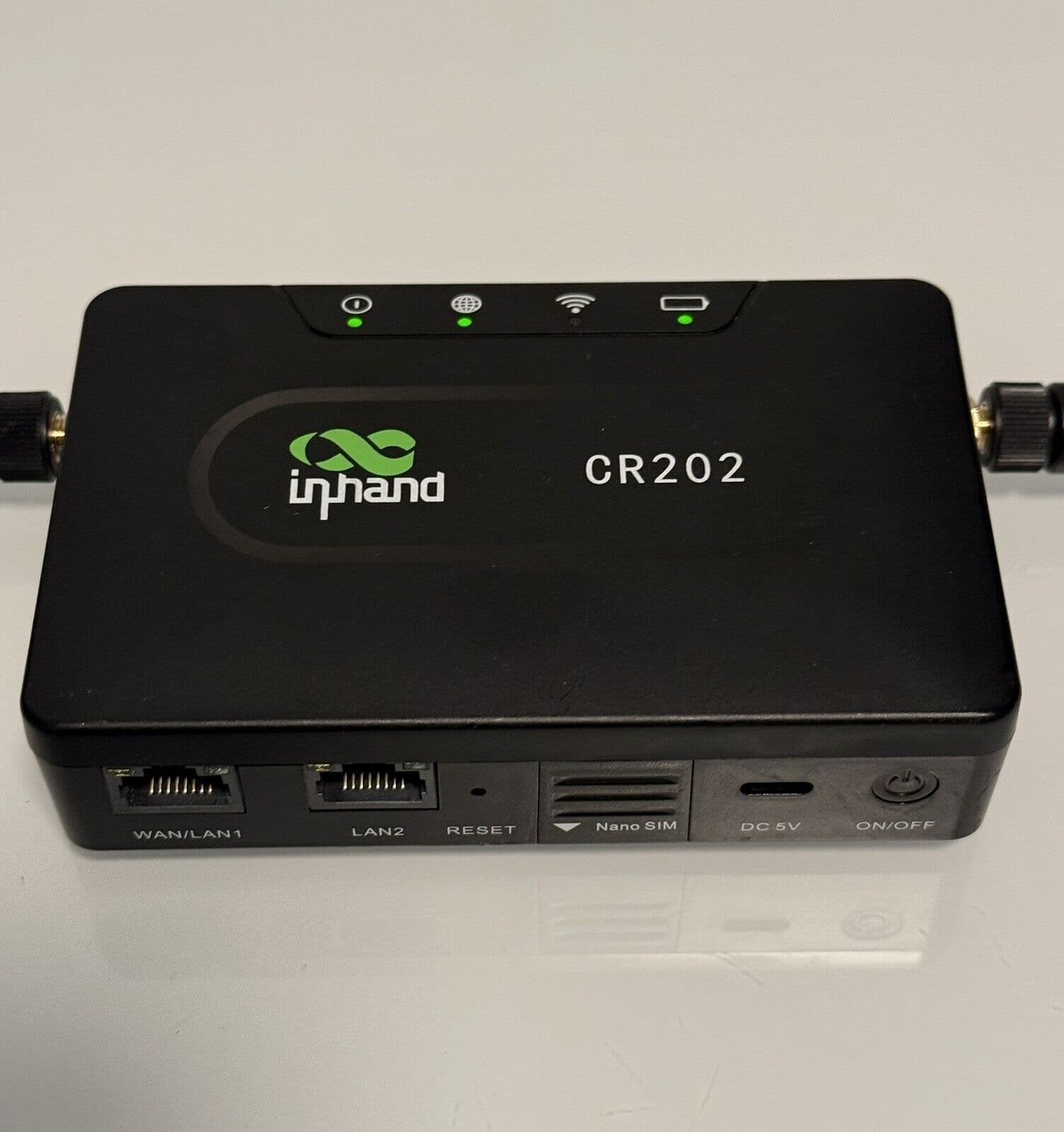 USED - InHand Networks CR202 4G LTE CAT6 Pocket Portable Smart Wi-Fi Cellular Router thumbnail 2